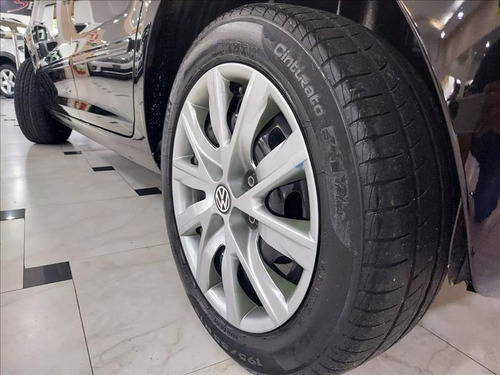 Volkswagen Fox 1.0 Mi 8v