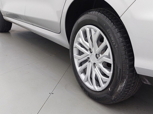 Fiat Cronos 1.3 FIREFLY FLEX DRIVE MANUAL