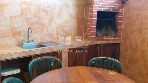 Imagen 10 de 10 de Mk Vende Bella Y Espectacular Quinta Con Un Área De Construcción De 485mts2 / 04128517764