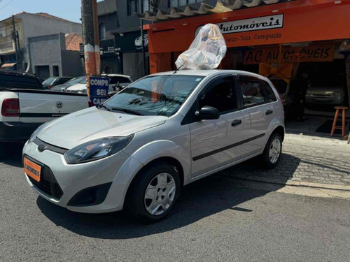 Ford Fiesta 1.6 MPI CLASS HATCH 8V FLEX 4P MANUAL