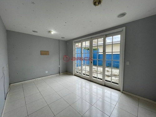 Imagem 12 de 25 de Casa Com 4 Quartos Sendo 3 Suítes No Centro, Teresópolis/rj. - Ca01990 - 70628053