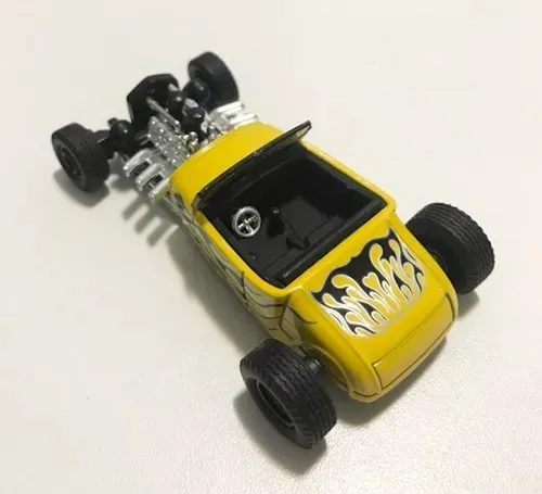27 Ford Model T 1927 Custom Classics 2008 Hot Wheels 1/50