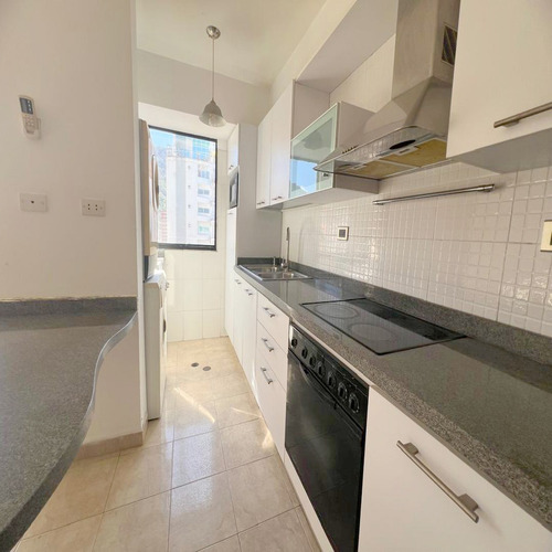 Apartamento En Valencia,la Trigaleña, Residencias Vahia Dorada. Ina-882 Tp