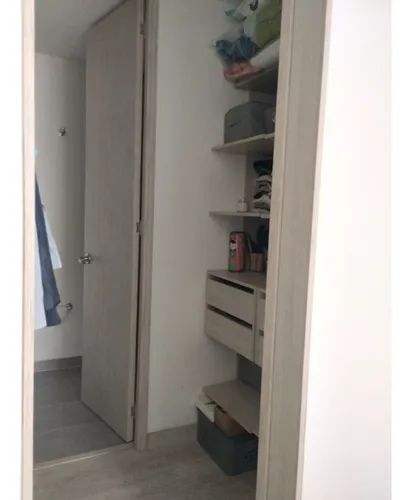 Apartamento De 2 Alcobas + Estudio