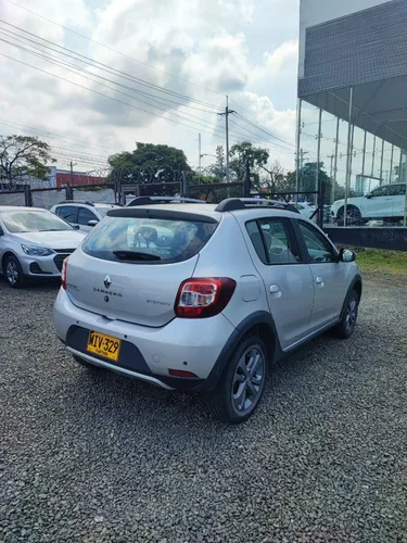 Renault Stepway 1.6 Intense Mecánica