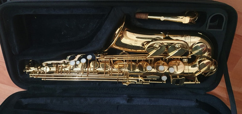 Saxo Alto Júpiter Jas500