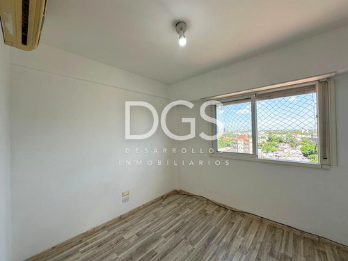 Departamento3 Ambientes Con Cochera En Venta En Lanús