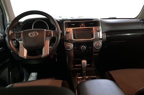 Toyota (in) 4.0 Sr5 At 4x2 5p
