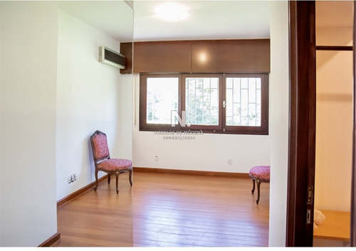 Venta - Punta Del Este - Barrio El Golf.- Ref: 3017