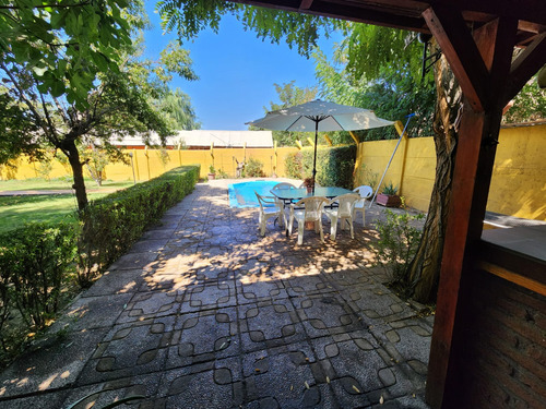 Vendo Terreno De 746 M2 Plano Con Casa Totalmente Amoblada