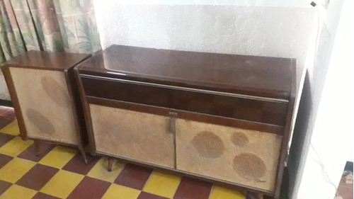 Toca Disco Radio Mueble Antiguo Decorativo