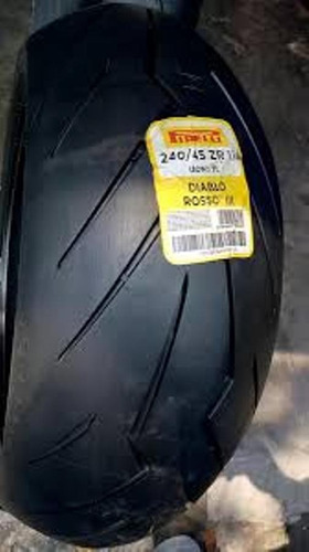Imagen 5 de 7 de Pirelli Diablo Rosso 3 240/45/17 82w