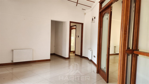 Casa En Venta De 3 Dorm. En Los Angeles