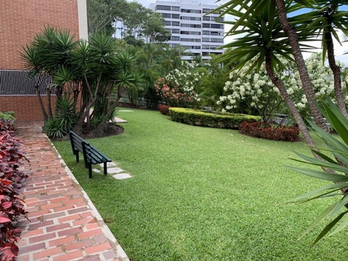 Tg Apartamento En Venta En La Alameda, Con Bello Jardín, Increíble Vista 25-16478 Ys