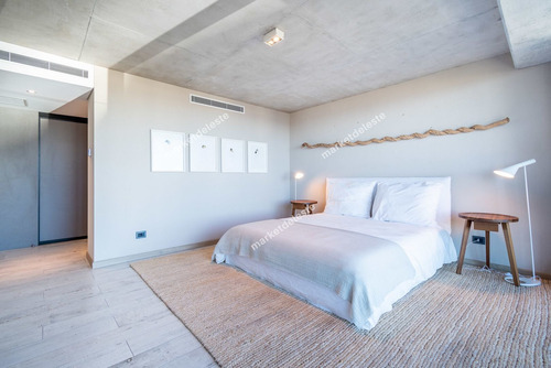 Surfside - 3 Suite + Den