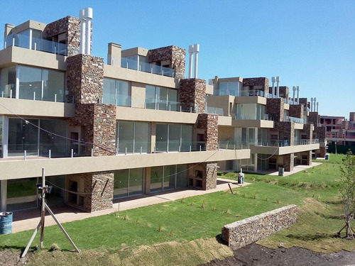 Imagen 7 de 18 de Venta. Departamento 3 Ambientes Con Terraza. En La Balconada, Nordelta.