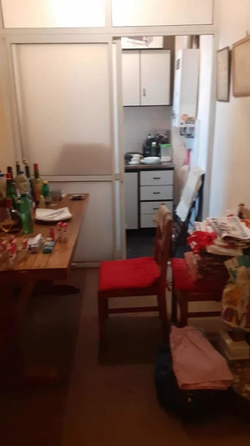 Imagen 5 de 6 de Venta Depto 2 Ambientes Al Contrafrente Con Balcón, En Pleno Centro Porteño