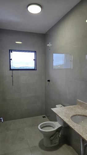 Casa Sobrado De 3 Quartos, Com Suíte
