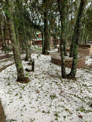 Se Vende Cabaña Estilo Californiana En Amealco, Terreno 4,400 M2, Super Lujo !