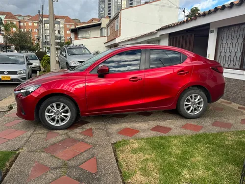 Mazda 2 Touring 1.5