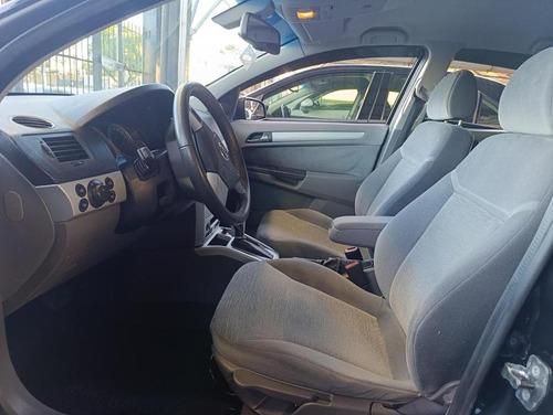 Chevrolet Vectra 2.0 Elegance Flex Power Aut. 4p