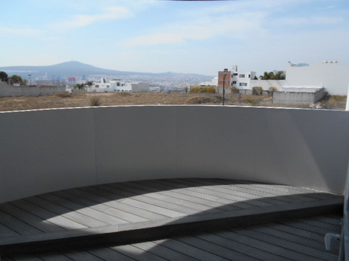 Oficinas Piso Completo En Renta Edificio Milenio Iii Querétaro