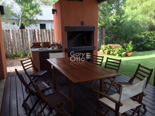 Casa En Venta Tio Tom 2 Dormitorios- Ref: 23379