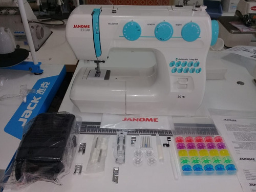 Janome 3016 Luz Led, Ojal 1 Paso+25 Carreteles Casa Torcuato