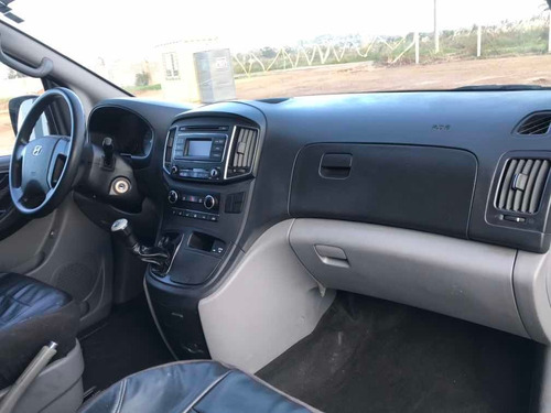 Hyundai H1 2018 2.4 Grand Starex Furgon 2.4 Dir 2abag Abs