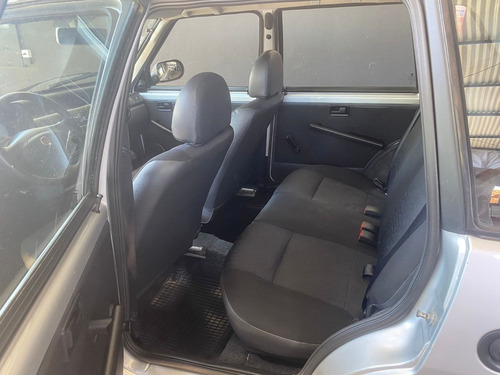 Imagem 9 de 10 de Fiat Uno Milli Economy Way 1.0 Flex 4 Portas 2013/2013 Comp