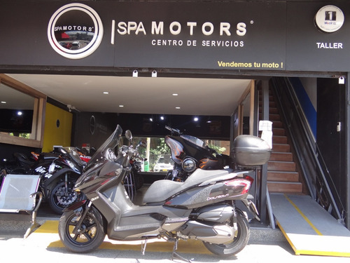Kymco Downtown 300