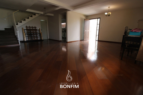 Imagem 6 de 26 de Sobrado Com 4 Dormitórios À Venda Com 200m² Por R$ 949.000,00 No Bairro Guabirotuba - Curitiba / Pr - Sob0168
