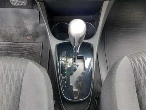 Imagem 8 de 12 de Etios 1.5 X Plus Sedan 16v Flex 4p Automático