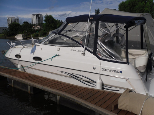 Four Winns 258 ' Crucero 1999 ' Volvo Diesel Gatti Barcos