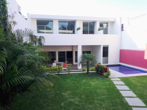 Casa Sola En Venta Vista Hermosa Vigilancia Zona Dorada De C