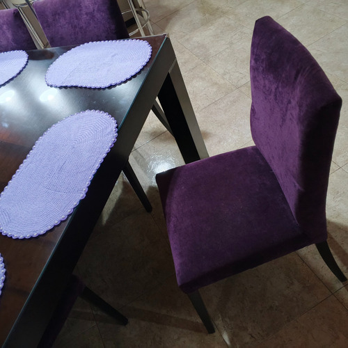 Juego De Mesa Laqueada Wengue Y 6 Sillas De Pana Lila Liso, Material Pana 1130/7610/50 (Usado)