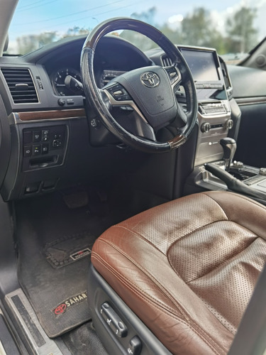 Toyota Land Cruiser 4.5 Imperial Fl Lc200 Diésel