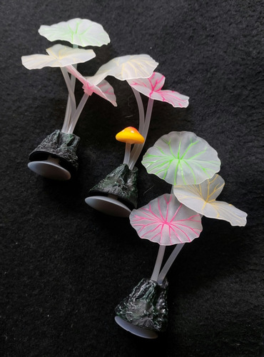 Adorno De Silicona, Coral Hongo 10cm Fluorescente Pack X 3un
