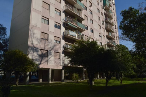 4/3 Amb C/estacionamiento B. Autopista