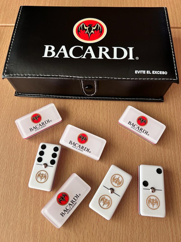Domino Bacardi Jumbo Blanco + Cubilete Liso + Dados De Poke