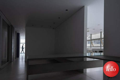 Imagem 2 de 4 de Comercial/industrial - Ref: 240739