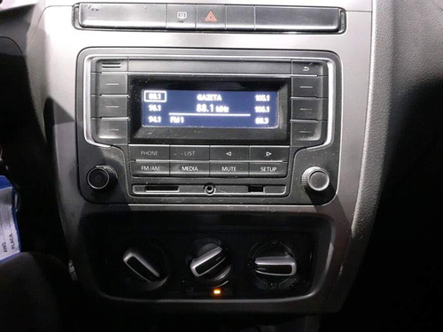 Volkswagen Fox 1.0 MPI TRENDLINE 12V FLEX 4P MANUAL