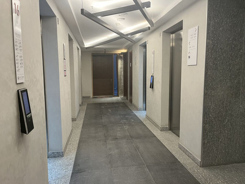 Oficina En Obra Gris En Venta Con Financiamiento, Jardines Del Pedregal