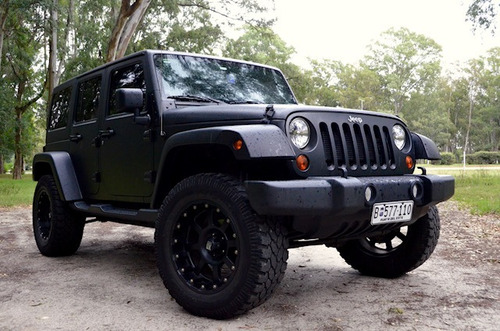 Jeep Wrangler Sport 3.6 4x4 Sahara Edición Limitada