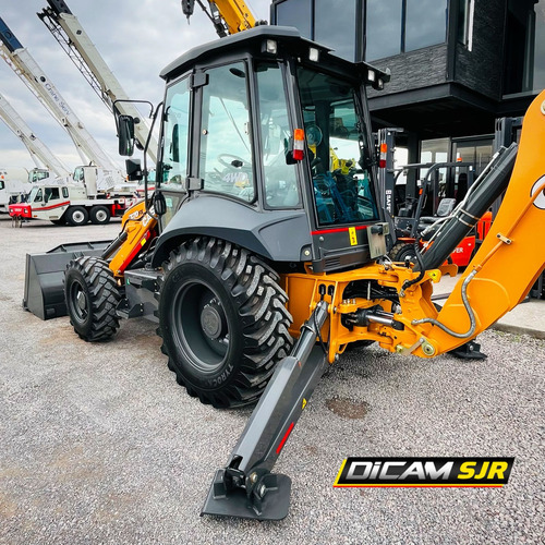 Retroexcavadora Nueva Case 770 Fx 4×4 Año 2025 1447 A302