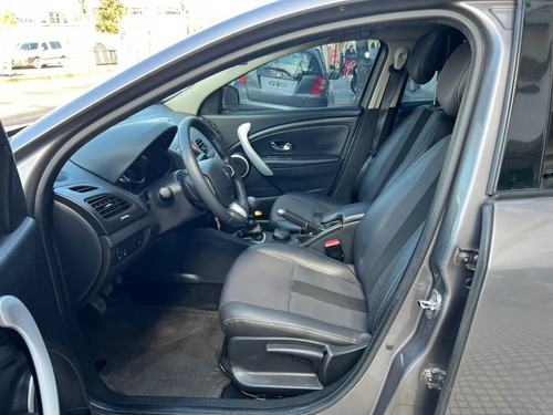 Imagen 9 de 14 de Renault Megane 3 Año 2011