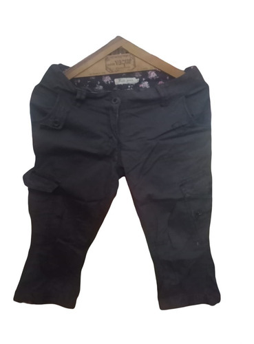 Pantalon Vertu Capri Talle M (cu8)