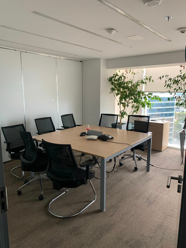 Alquier De Oficina En Wtc Montevideo