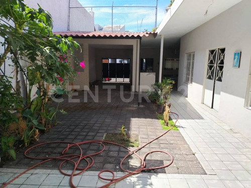 Casa En Venta En Colonia Guadalajarita