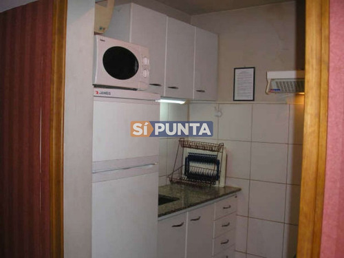 Imagen 27 de 30 de Apartamento En Alquiler Anual